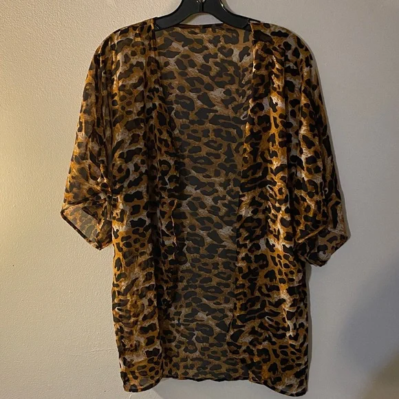 SHEIN White Puff Sleeve Blouse with Argyle Crop Overlay - Brown, Black, White - Picture 3 of 7